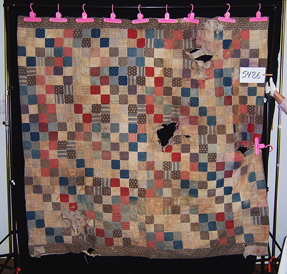 four patch pattern quilt